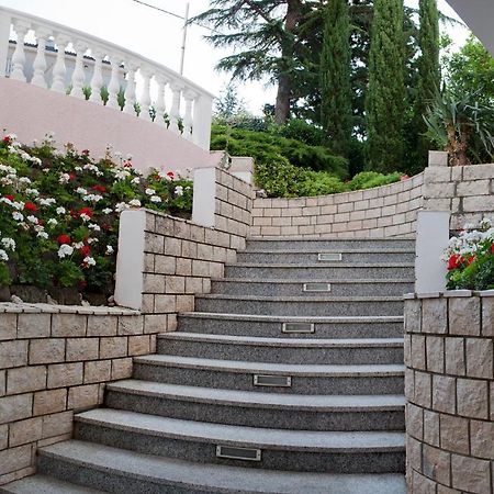 Hotel Vali Dramalj Crikvenica Esterno foto