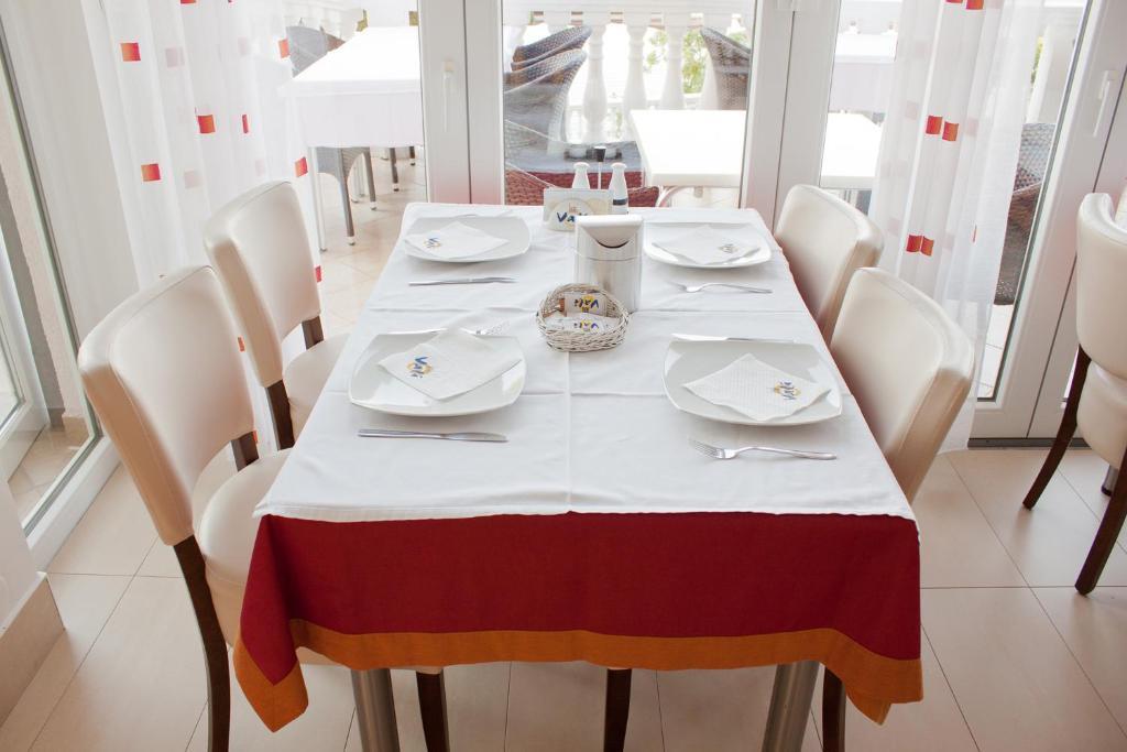 Hotel Vali Dramalj Crikvenica Esterno foto