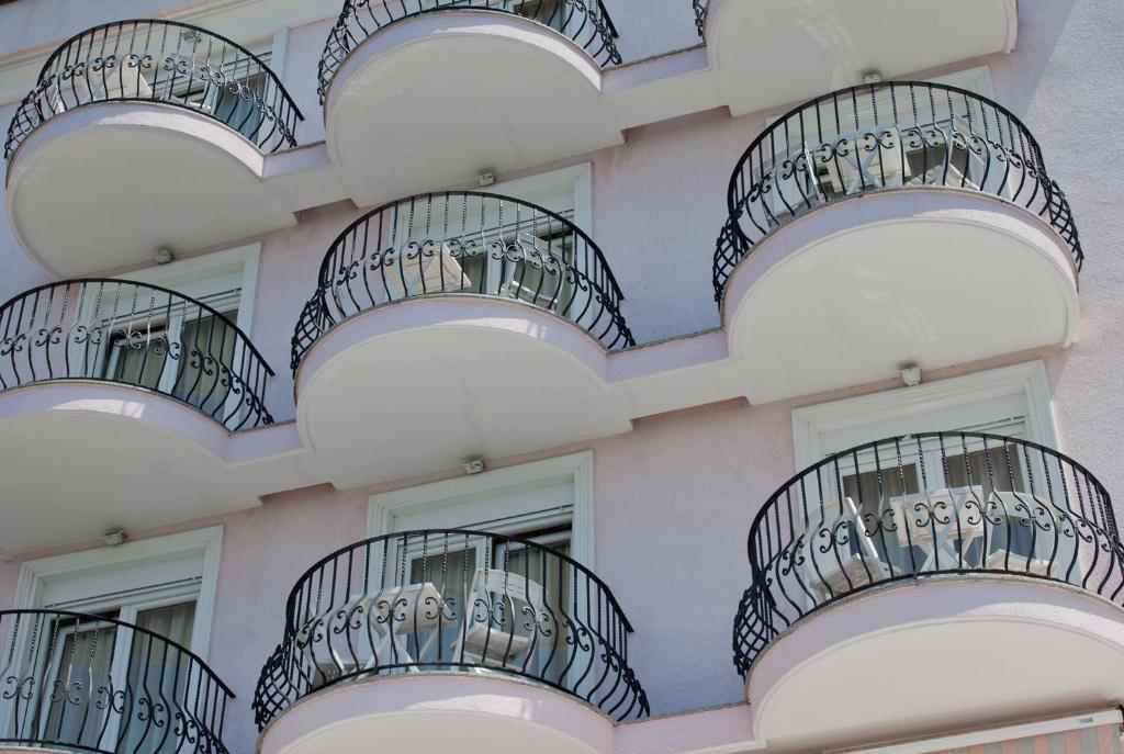 Hotel Vali Dramalj Crikvenica Esterno foto